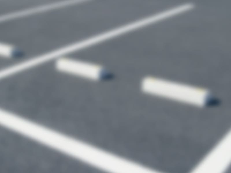 駅チカ3分、専用無料駐車場完備